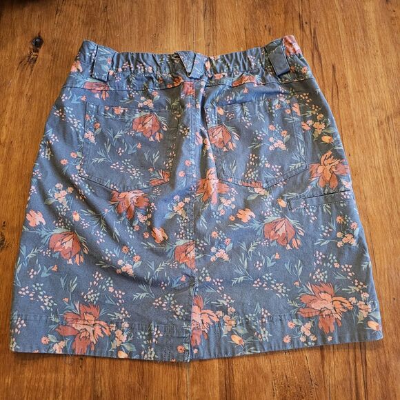 Duluth Trading Co Womens Skort Green Floral Modest Size 6 - Picture 5 of 6